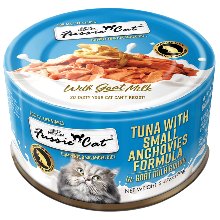 Fussie Cat Tuna with Small Anchovies Formula in Goat Milk Gravy 2.47 oz